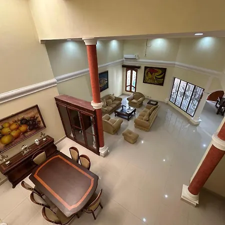 Mansion Lujosa Con Piscina En Manga Cartagena