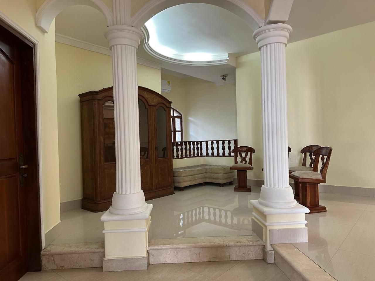 Mansión Lujosa Con Piscina En Manga Сasa de vacaciones Cartagena