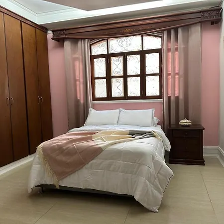 Mansión Lujosa Con Piscina En Manga Cartagena